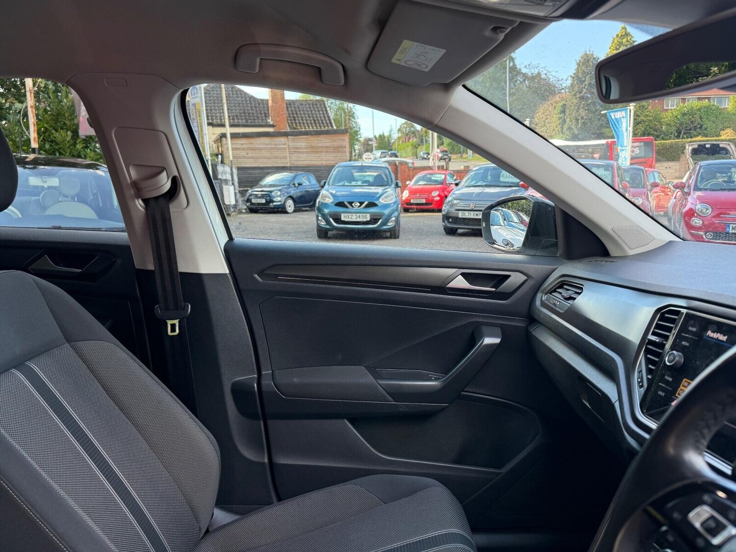 Used Volkswagen T-Roc 2019 for sale - 76003559: Photo 19