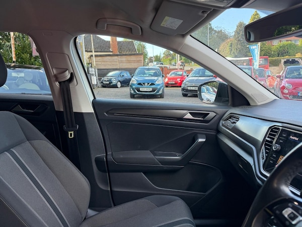 Used Volkswagen T-Roc 2019 for sale - 76003559: Photo 19