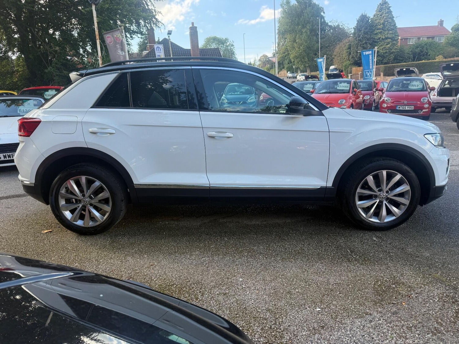 Used Volkswagen T-Roc 2019 for sale - 76003559: Photo 2