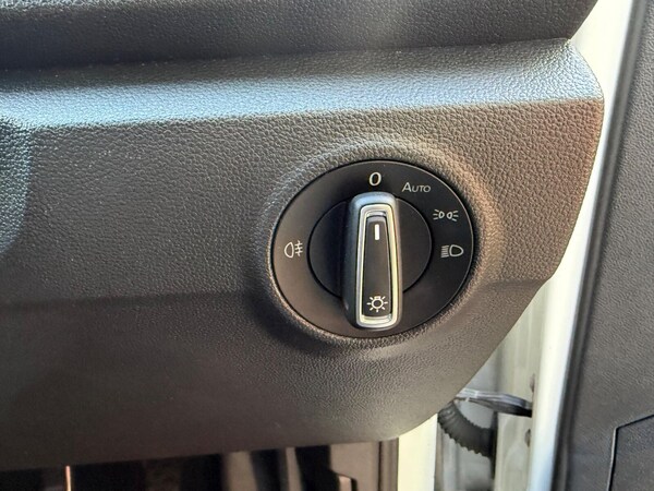 Used Volkswagen T-Roc 2019 for sale - 76003559: Photo 22