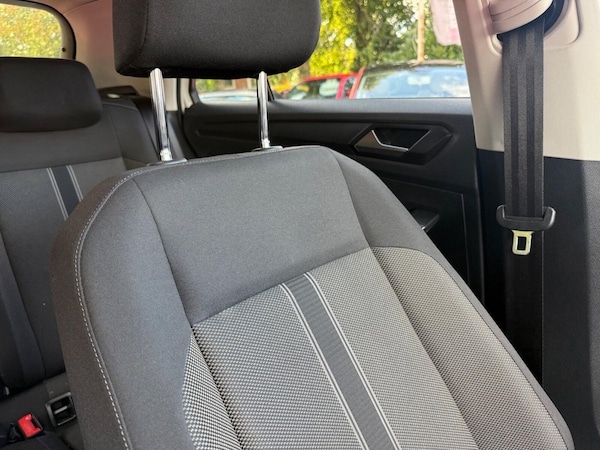 Used Volkswagen T-Roc 2019 for sale - 76003559: Photo 29