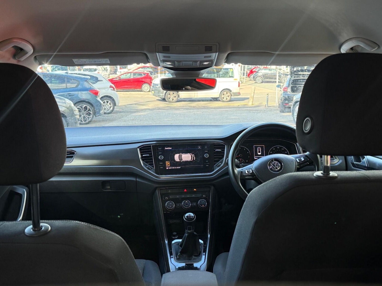 Used Volkswagen T-Roc 2019 for sale - 76003559: Photo 4