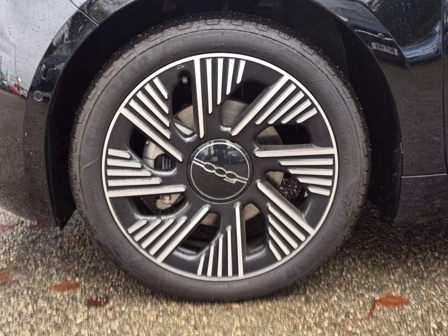 Used Fiat 500e 2025 for sale - 77165517: Photo 34