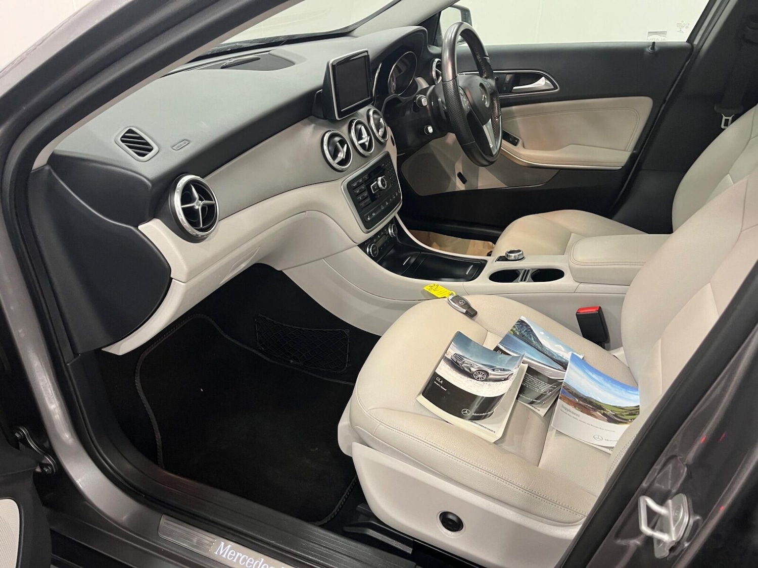 Used Mercedes-Benz GLA 2014 for sale - 77353708: Photo 40