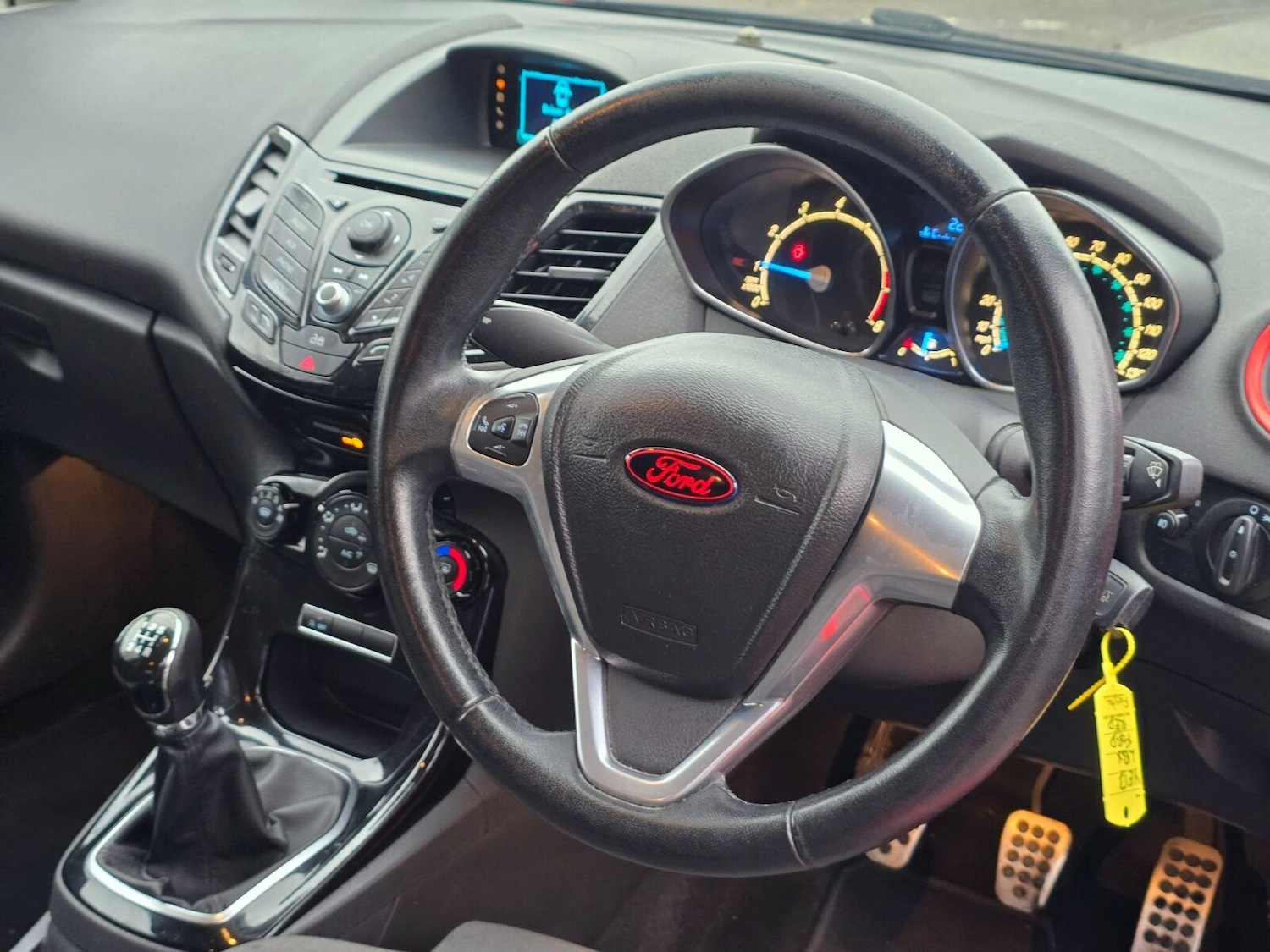 Used Ford Fiesta 2013 for sale - 76664418: Photo 31