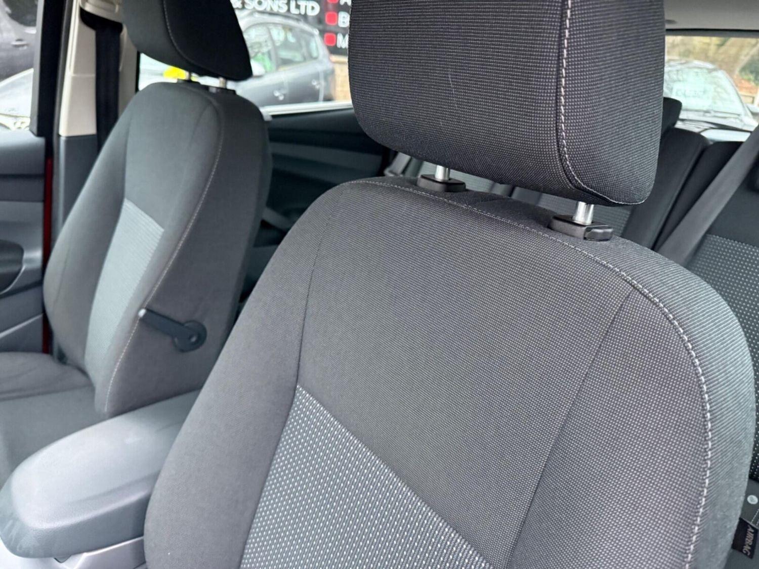 Used Ford C-Max 2014 for sale - 77434830: Photo 38