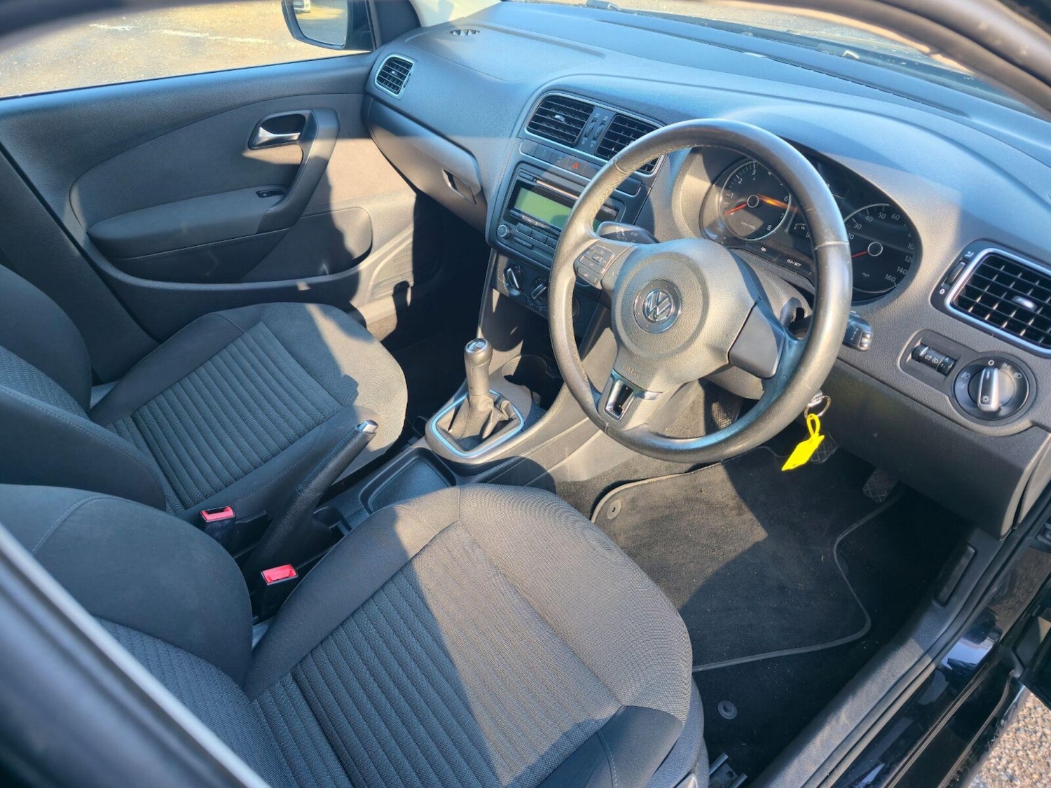 Used Volkswagen Polo 2011 for sale - 78137015: Photo 16