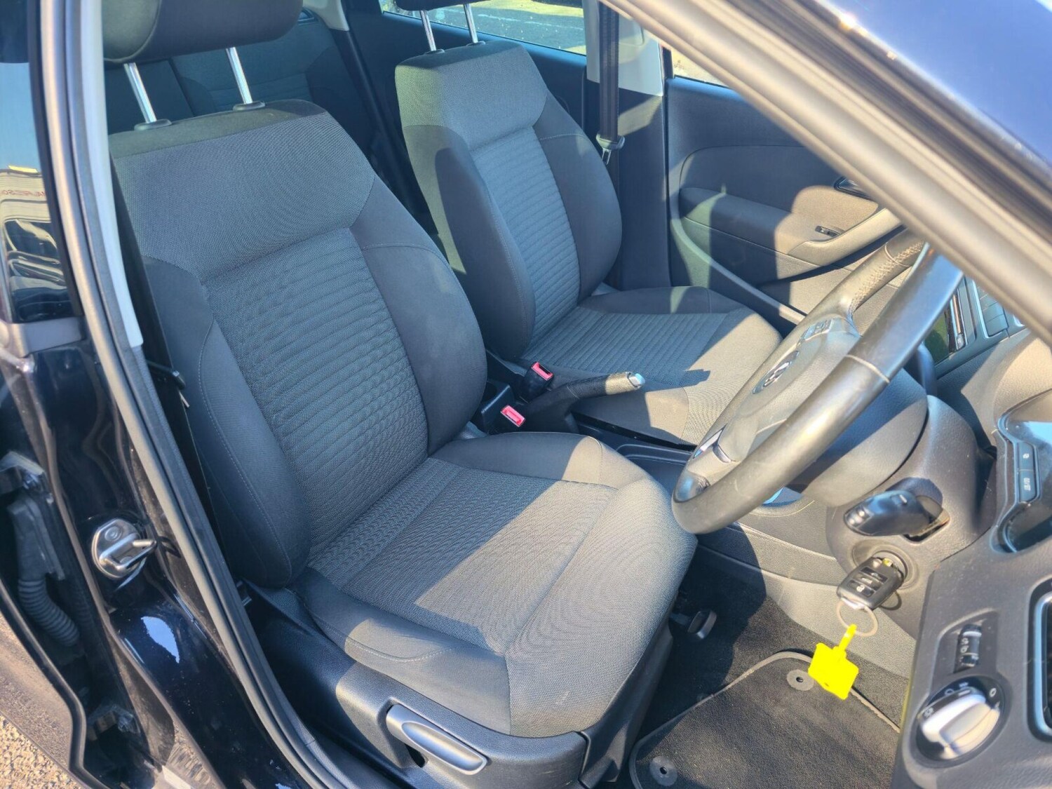 Used Volkswagen Polo 2011 for sale - 78137015: Photo 18