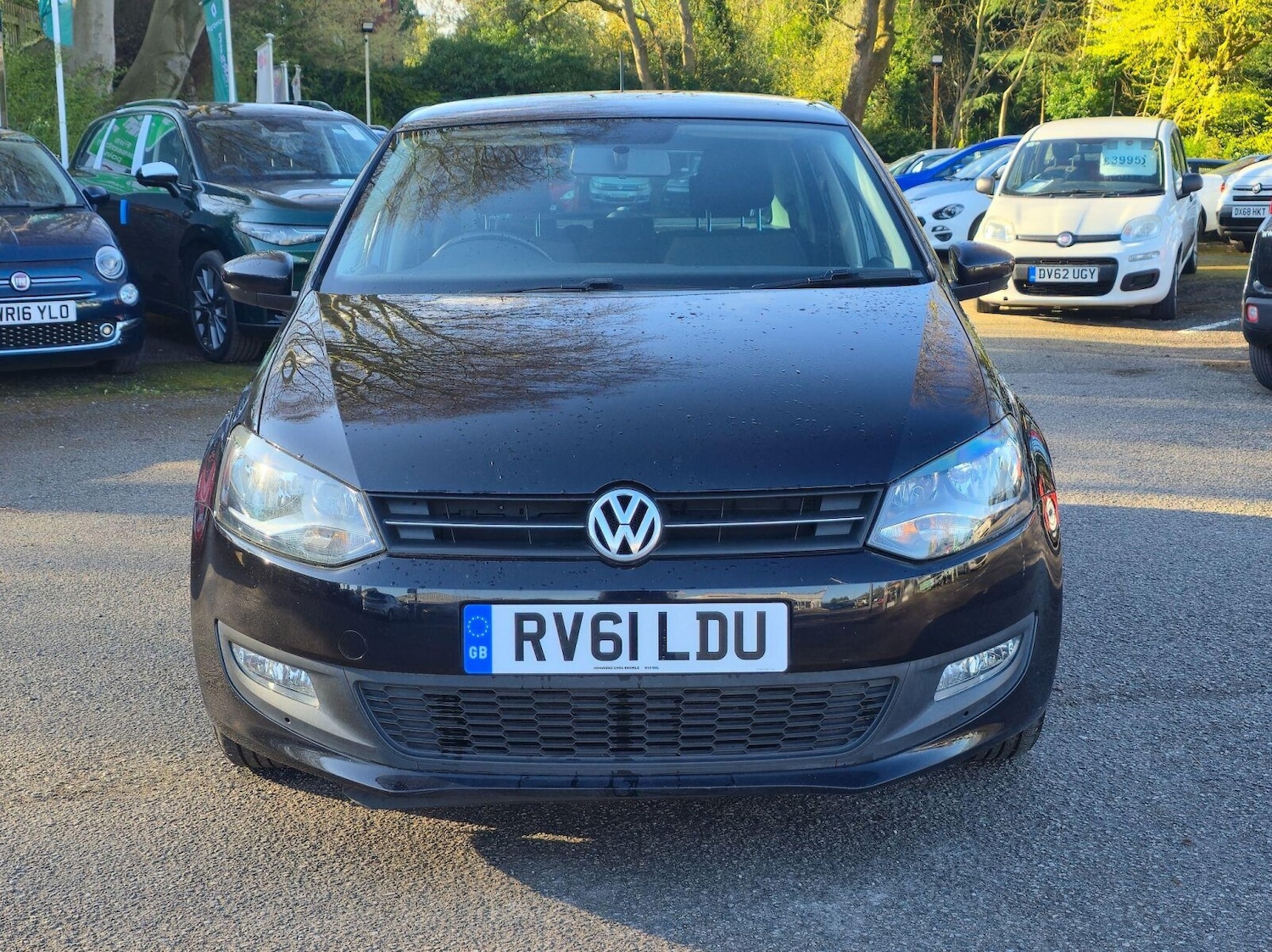 Used Volkswagen Polo 2011 for sale - 78137015: Photo 2