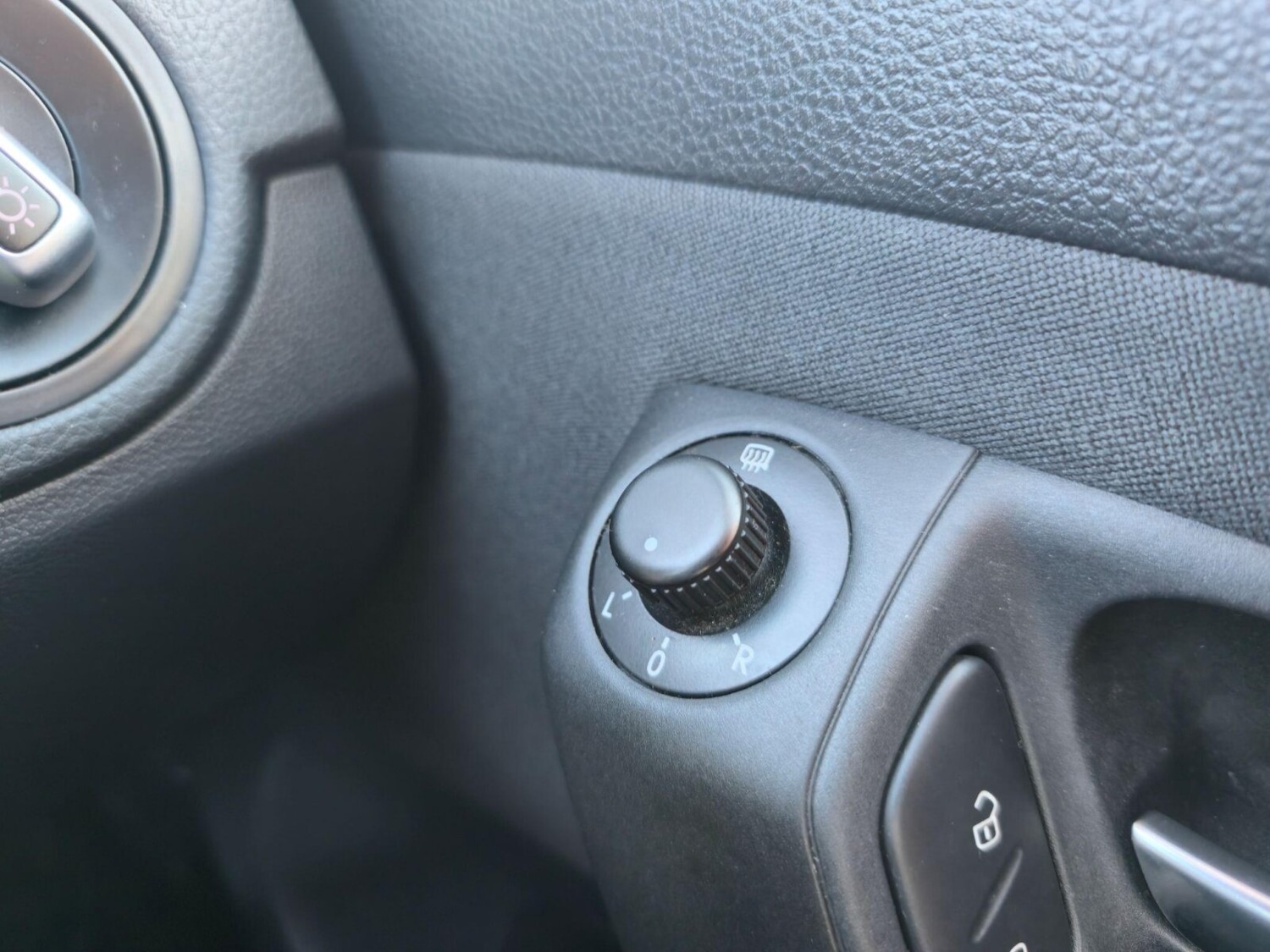 Used Volkswagen Polo 2011 for sale - 78137015: Photo 26