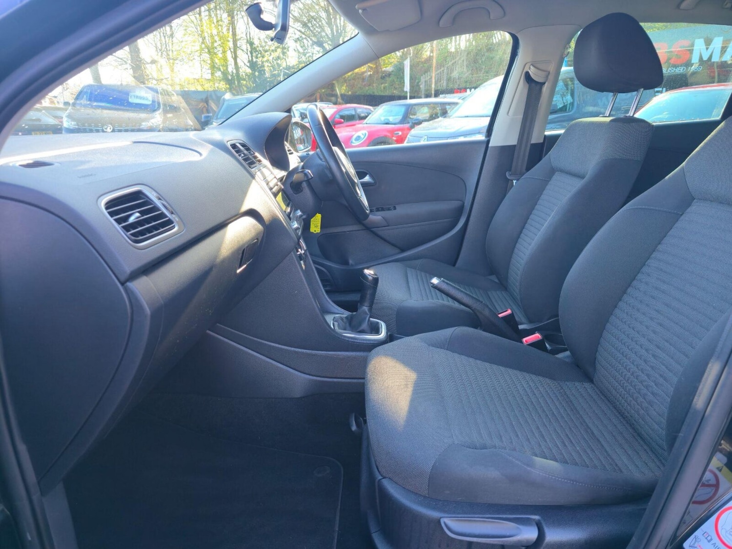 Used Volkswagen Polo 2011 for sale - 78137015: Photo 49