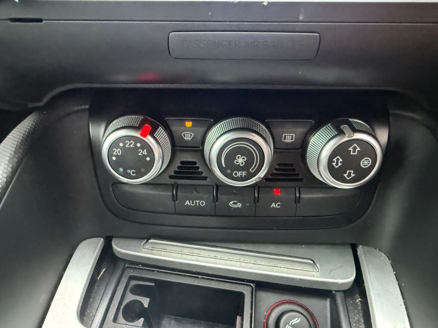 Used Audi TT 2010 for sale - 77560621: Photo 28