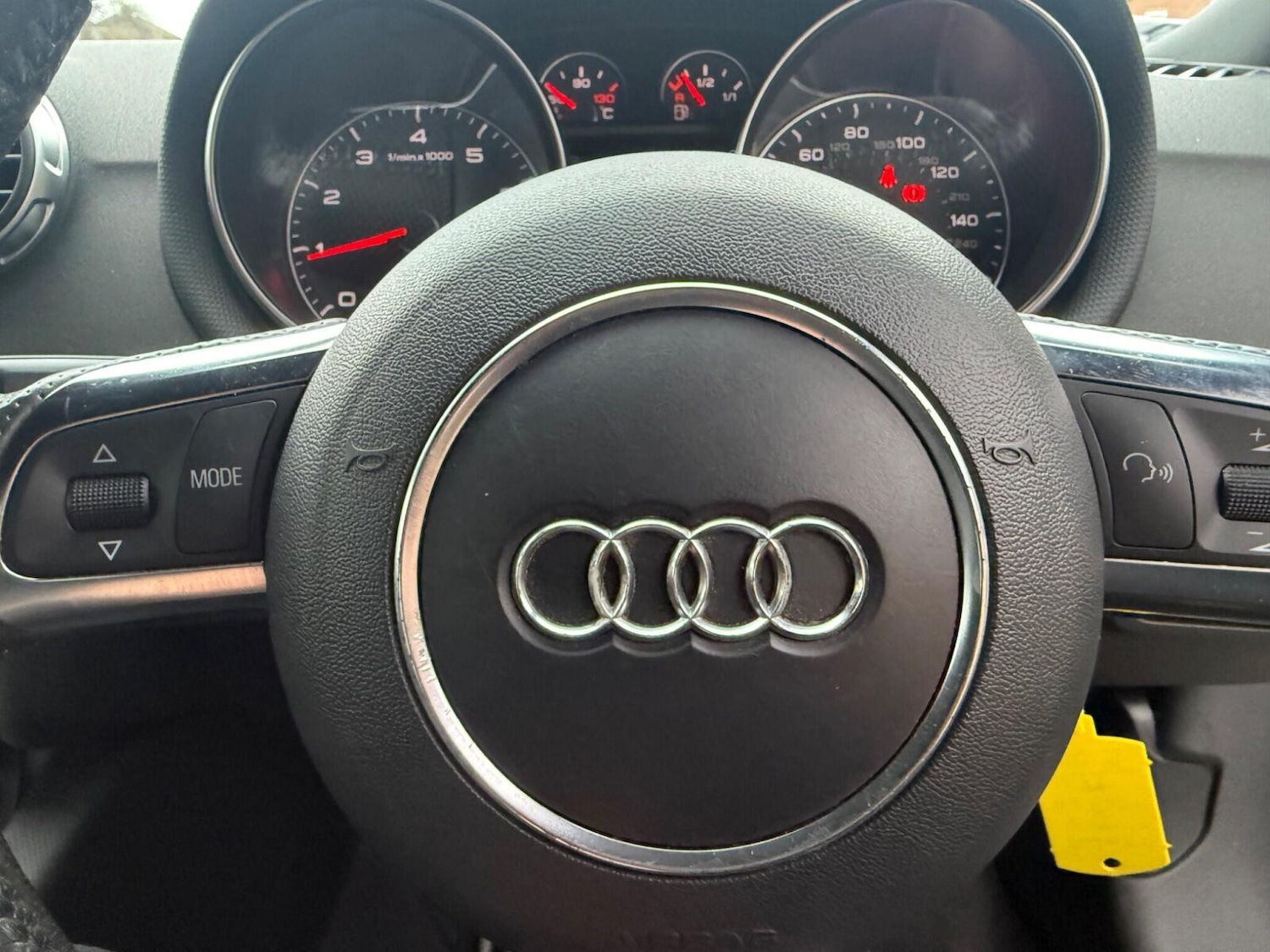 Used Audi TT 2010 for sale - 77560621: Photo 32