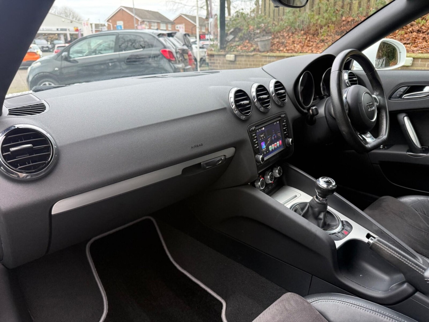 Used Audi TT 2010 for sale - 77560621: Photo 38