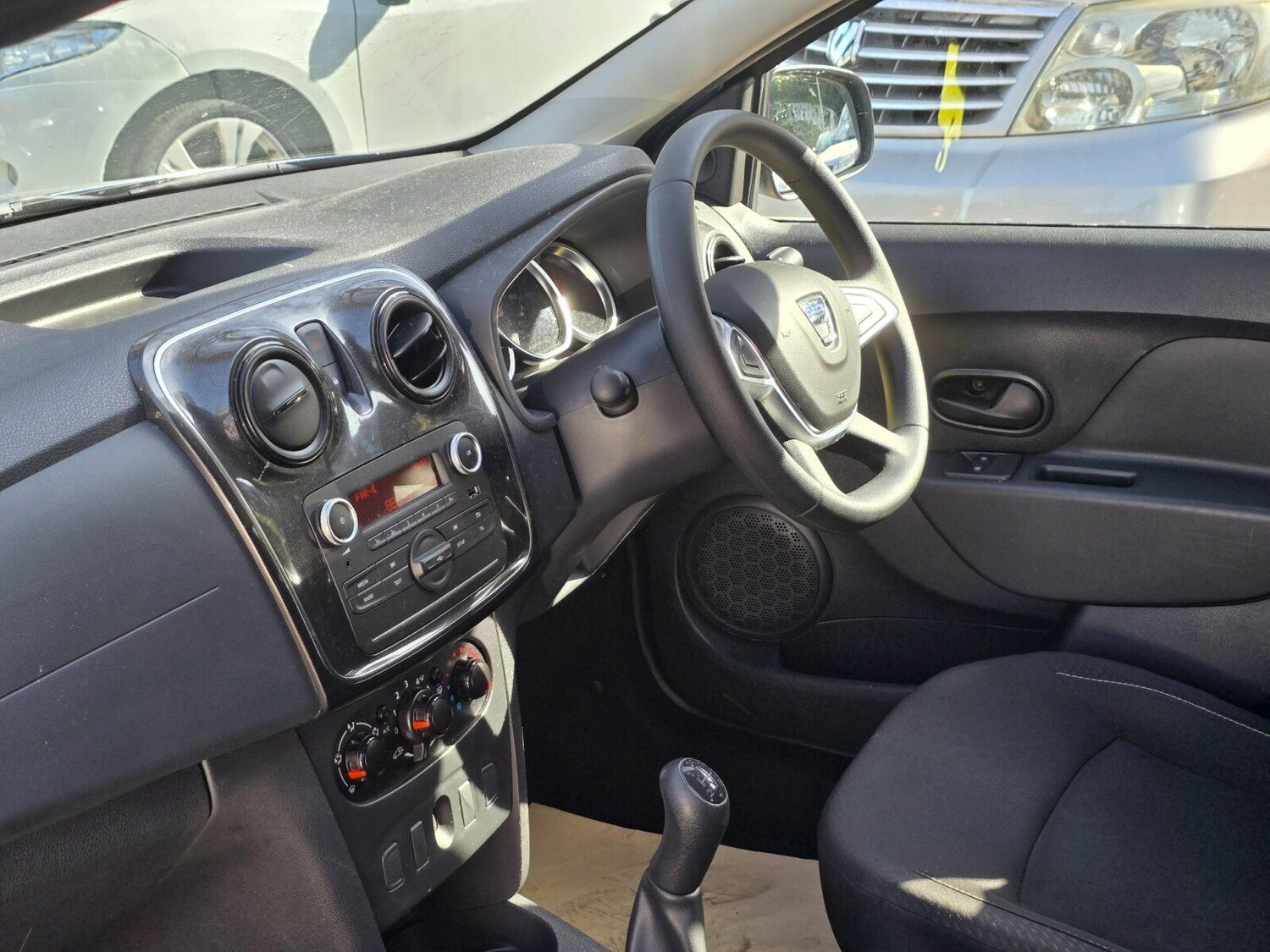 Used Dacia Sandero 2018 for sale - 78165691: Photo 15