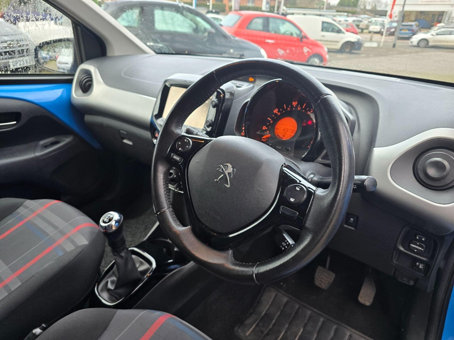 Used Peugeot 108 2017 for sale - 76780336: Photo 10