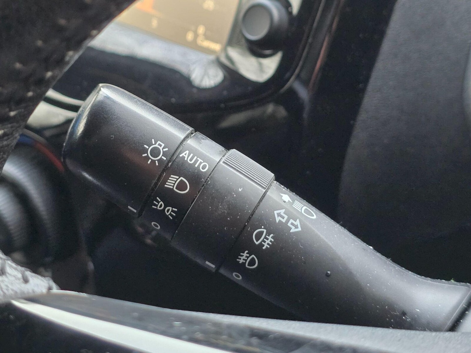 Used Peugeot 108 2017 for sale - 76780336: Photo 25