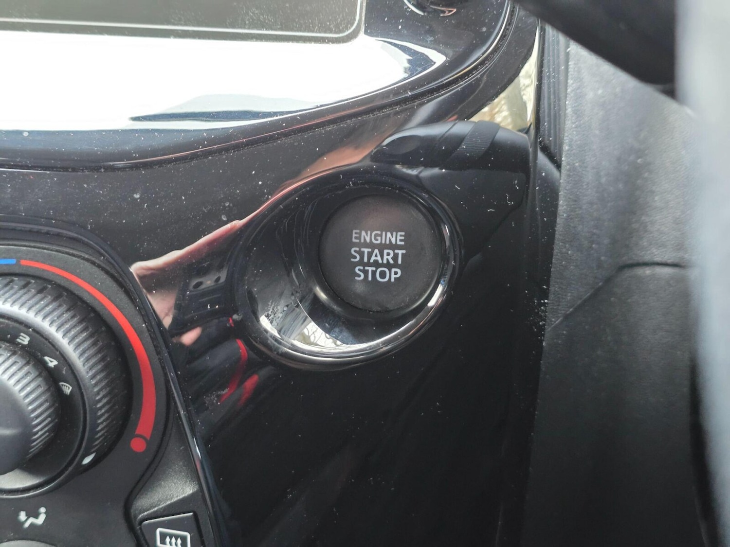 Used Peugeot 108 2017 for sale - 76780336: Photo 27