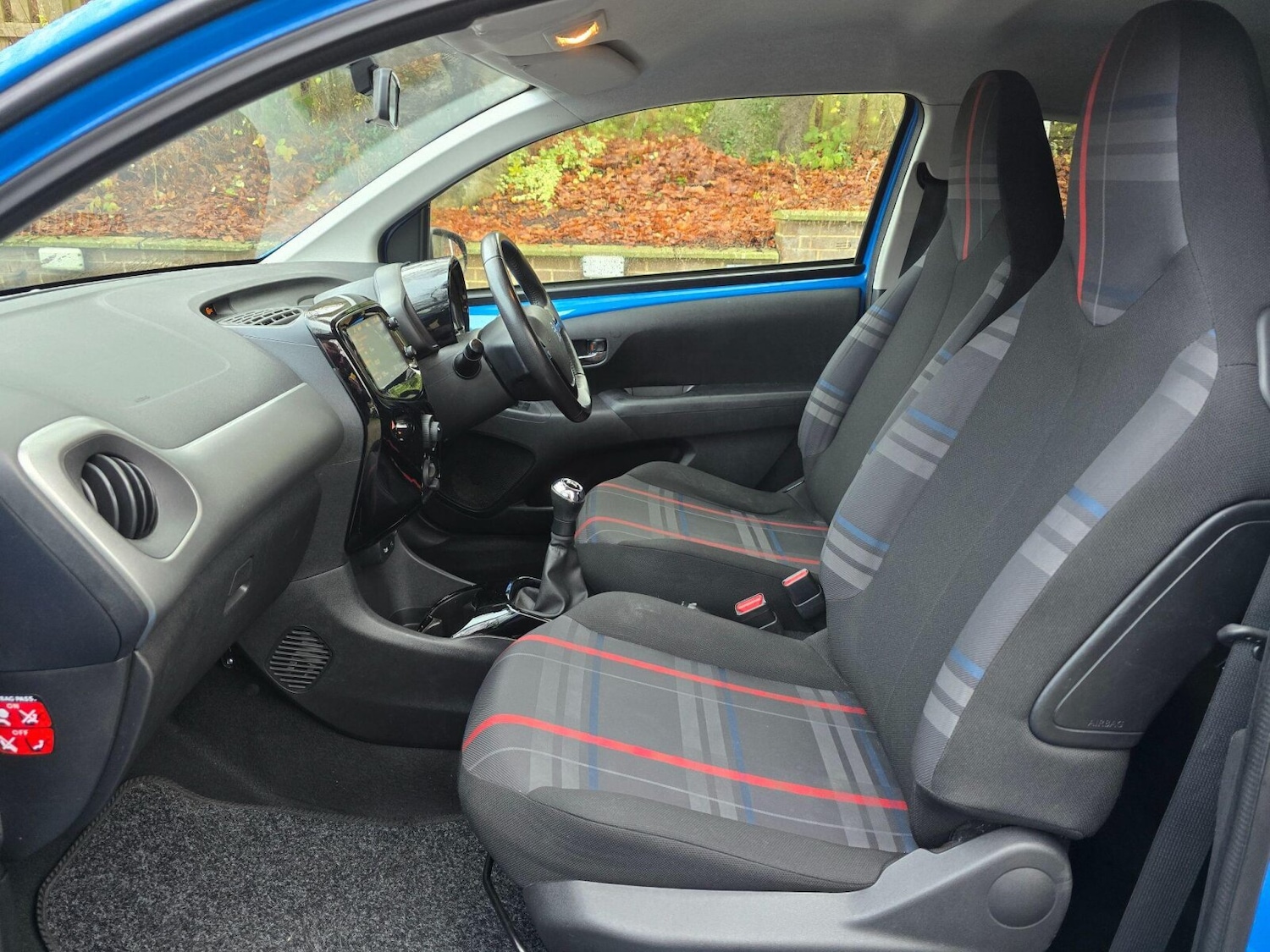 Used Peugeot 108 2017 for sale - 76780336: Photo 38