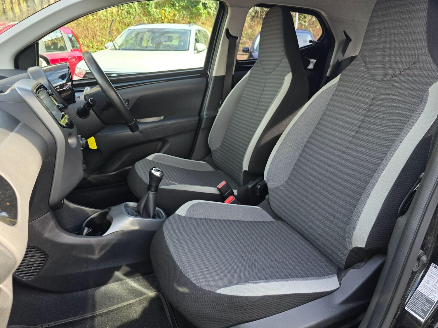 Used Toyota AYGO 2019 for sale - 77726011: Photo 44