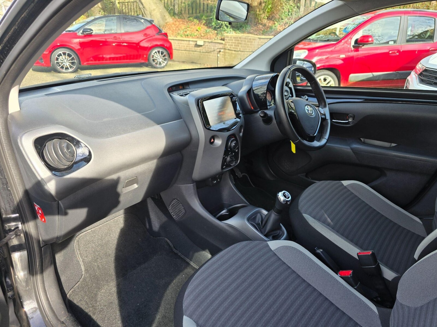 Used Toyota AYGO 2019 for sale - 77726011: Photo 46