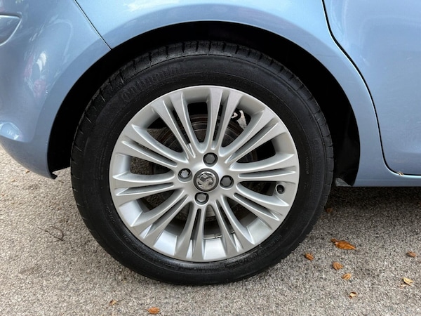 Used Vauxhall Corsa 2013 for sale - 76183900: Photo 15