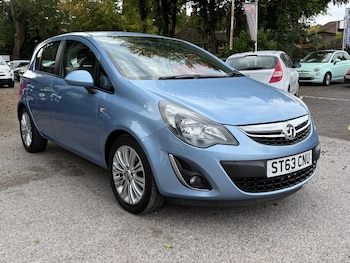 Vauxhall - Corsa