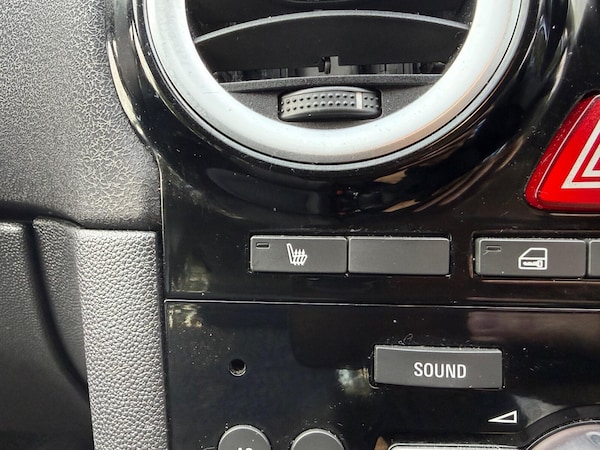 Used Vauxhall Corsa 2013 for sale - 76183900: Photo 33