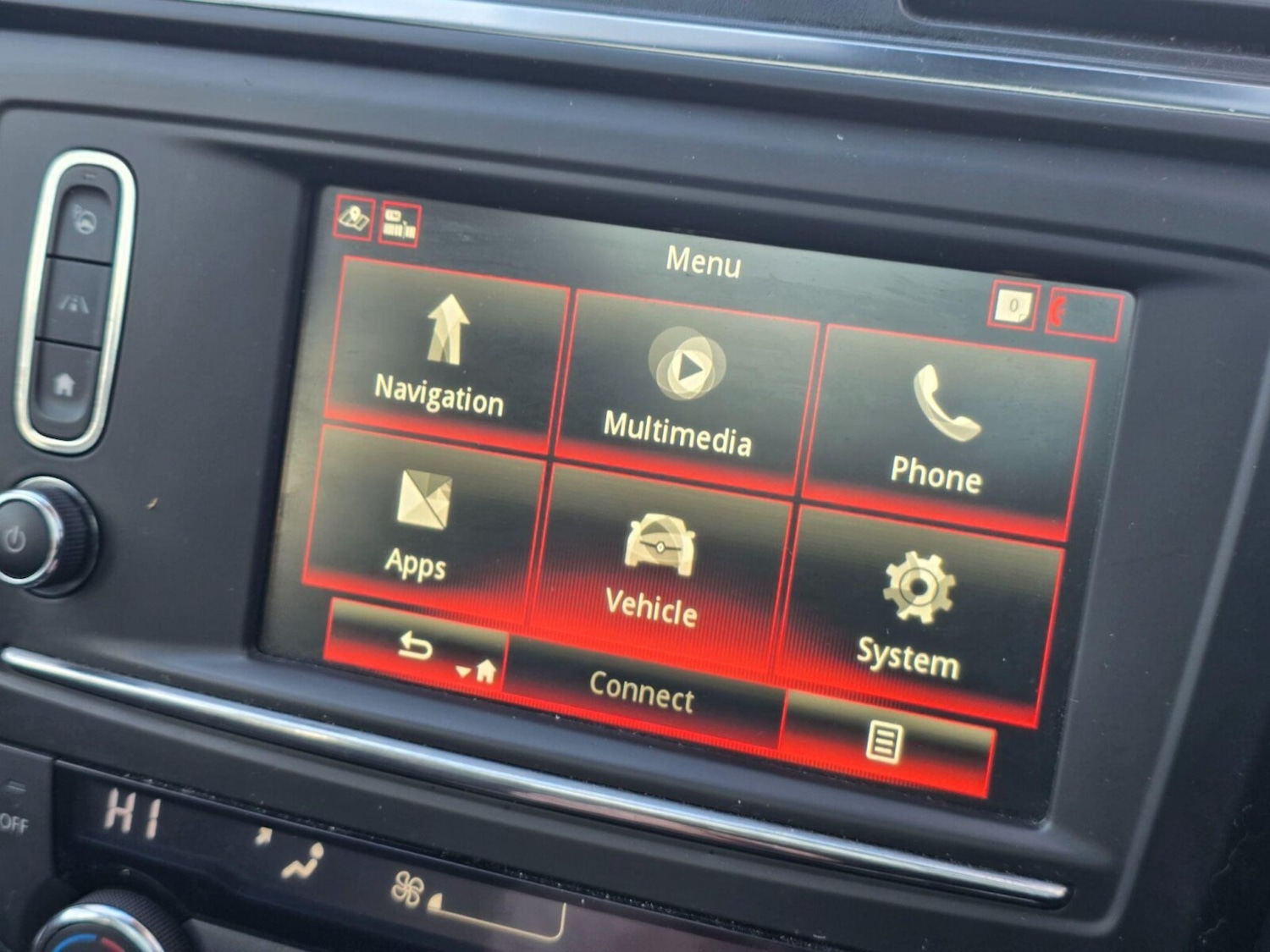 Used Renault Kadjar 2017 for sale - 77164160: Photo 43