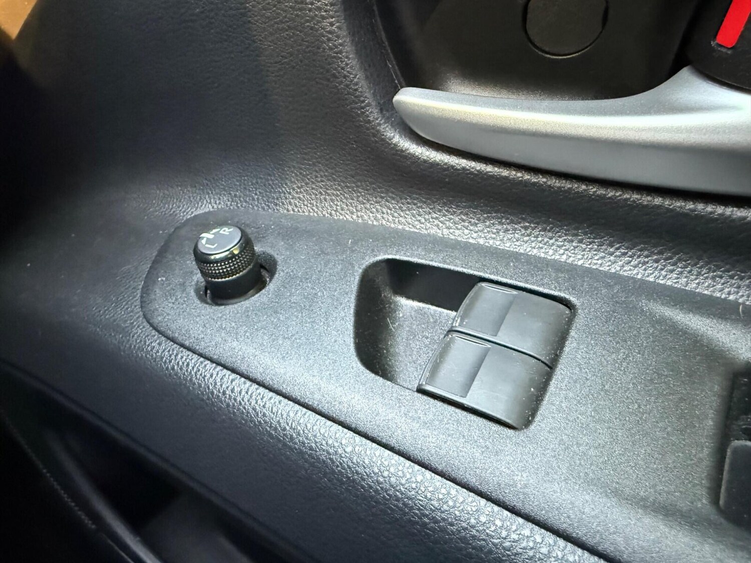 Used Toyota Aygo X 2024 for sale - 76249903: Photo 38