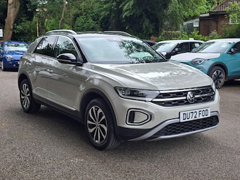 Used Volkswagen T-Roc 2022 for sale - 78953552: Photo