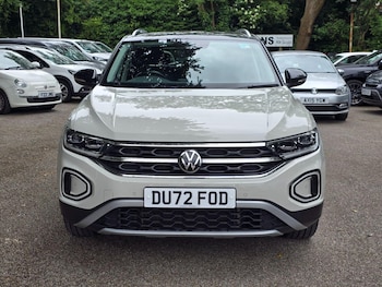 Used Volkswagen T-Roc 2022 for sale - 78953552: Photo
