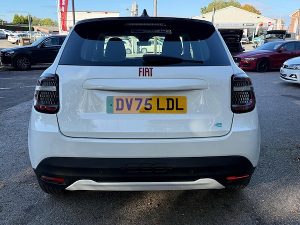 Used Fiat 600e 2025 for sale - 76203919: Photo 6