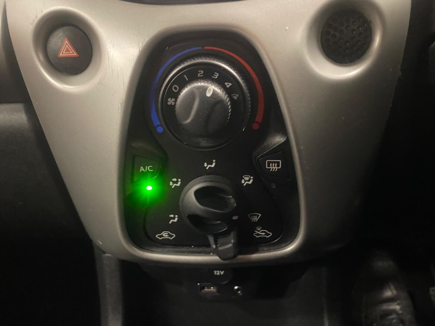 Used Citroen C1 2014 for sale - 77576409: Photo 10