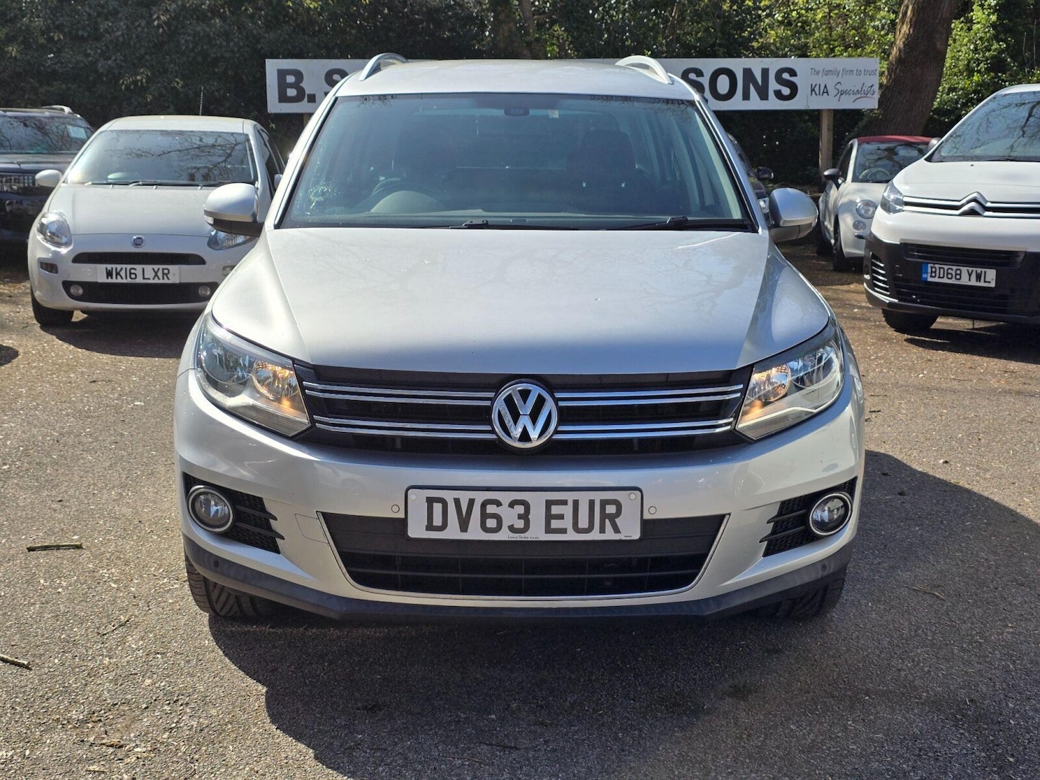 Used Volkswagen Tiguan 2013 for sale - 78165694: Photo 2