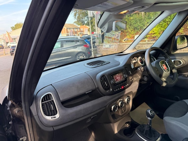 Used Fiat 500L 2014 for sale - 76249917: Photo 19