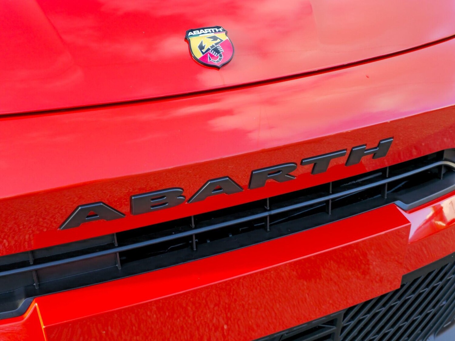 Used Abarth 600e for sale - 76615253: Photo 19