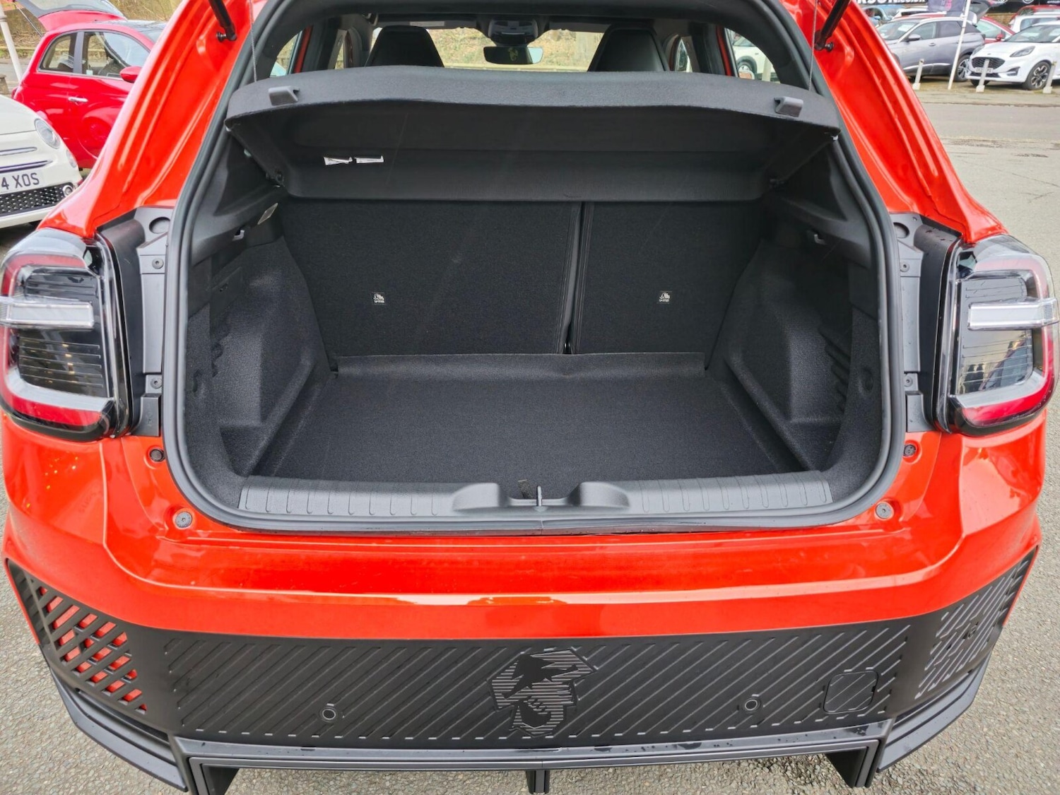 Used Abarth 600e for sale - 76615253: Photo 70