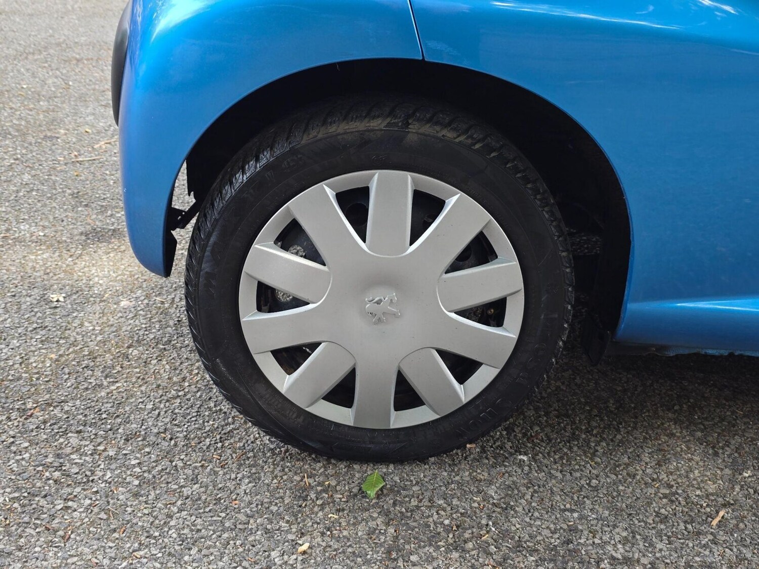 Vehicle 27