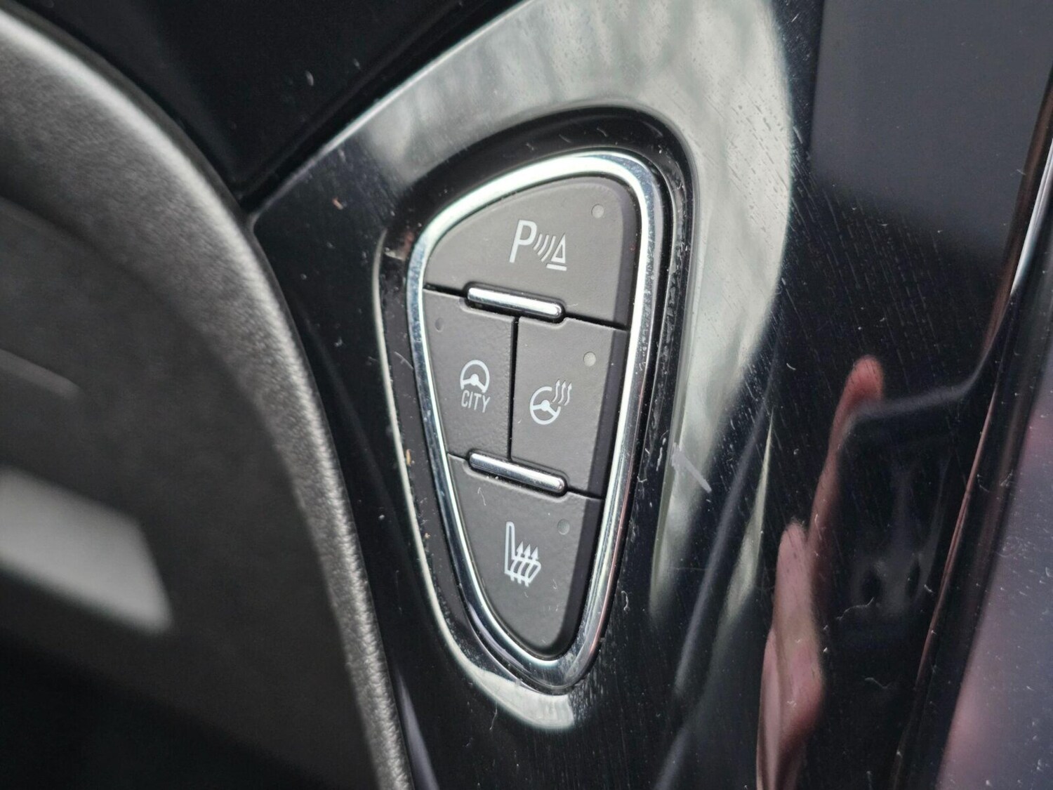 Used Vauxhall ADAM 2017 for sale - 77165521: Photo 24