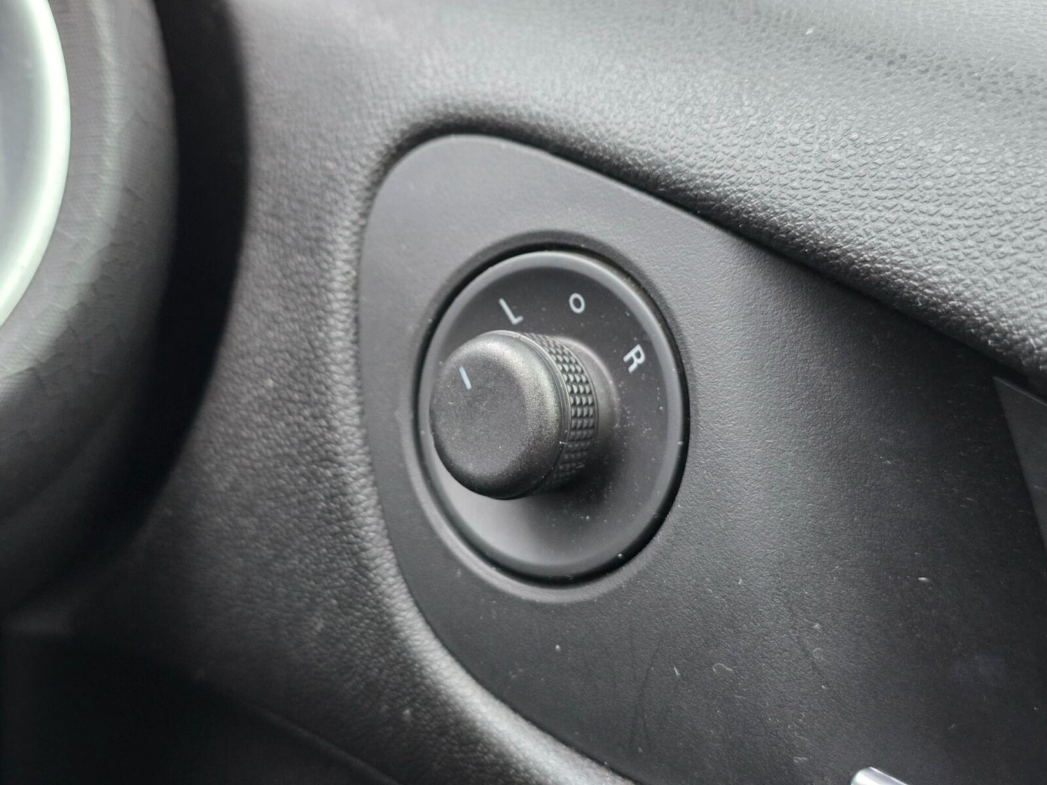 Used Vauxhall ADAM 2017 for sale - 77165521: Photo 27