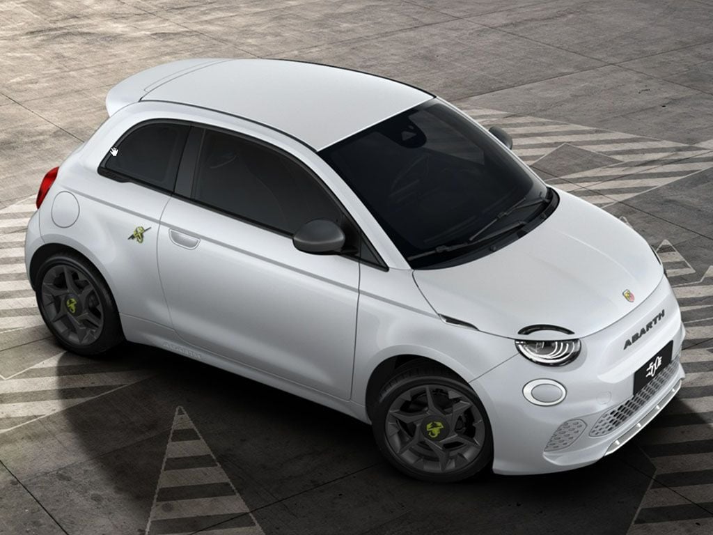 Used Abarth 500 2024 for sale - 76355184: Photo 2