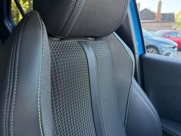 Used Peugeot 2008 2020 for sale - 76154813: Photo 33