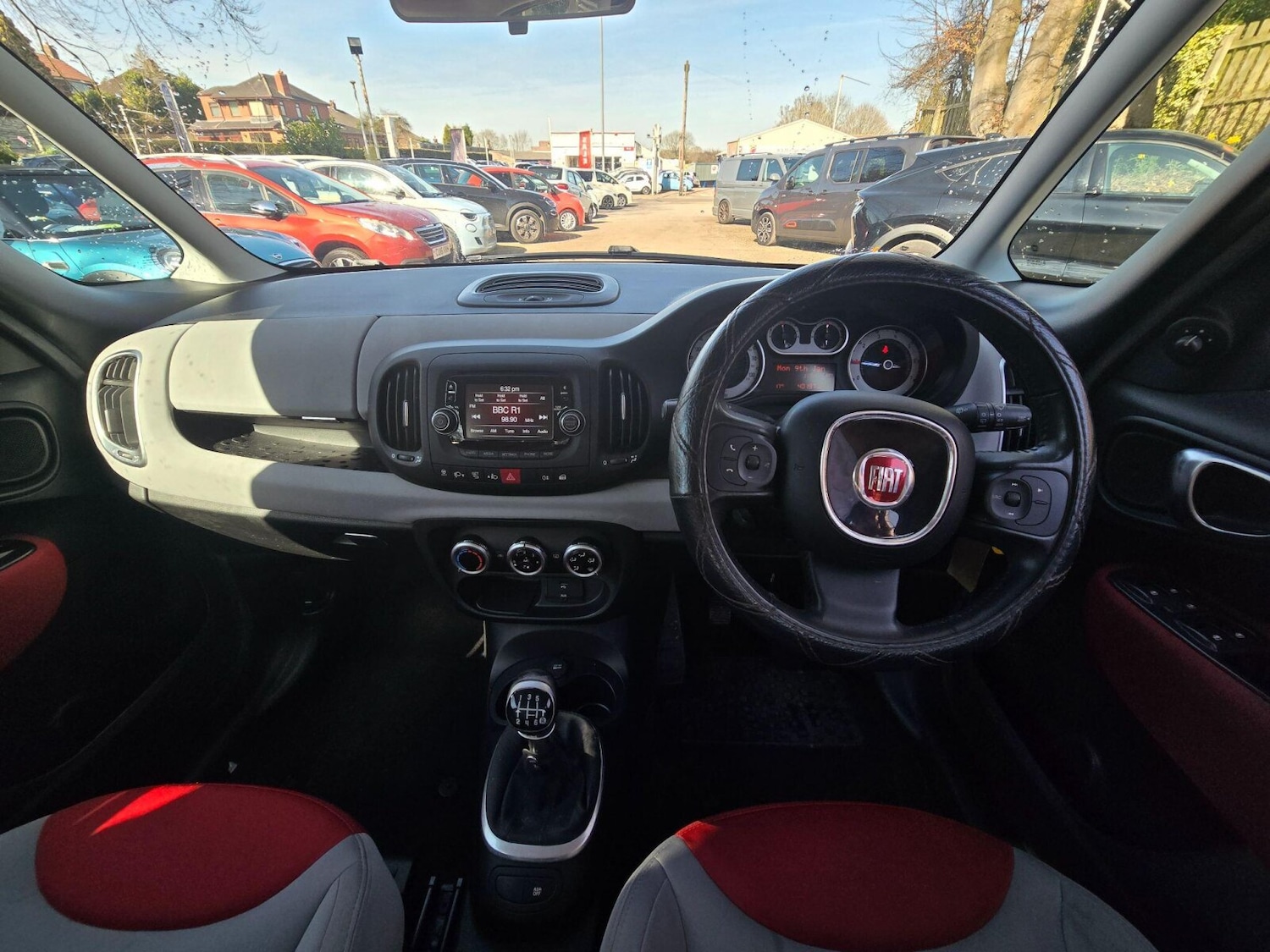 Used Fiat 500L 2013 for sale - 77942139: Photo 10