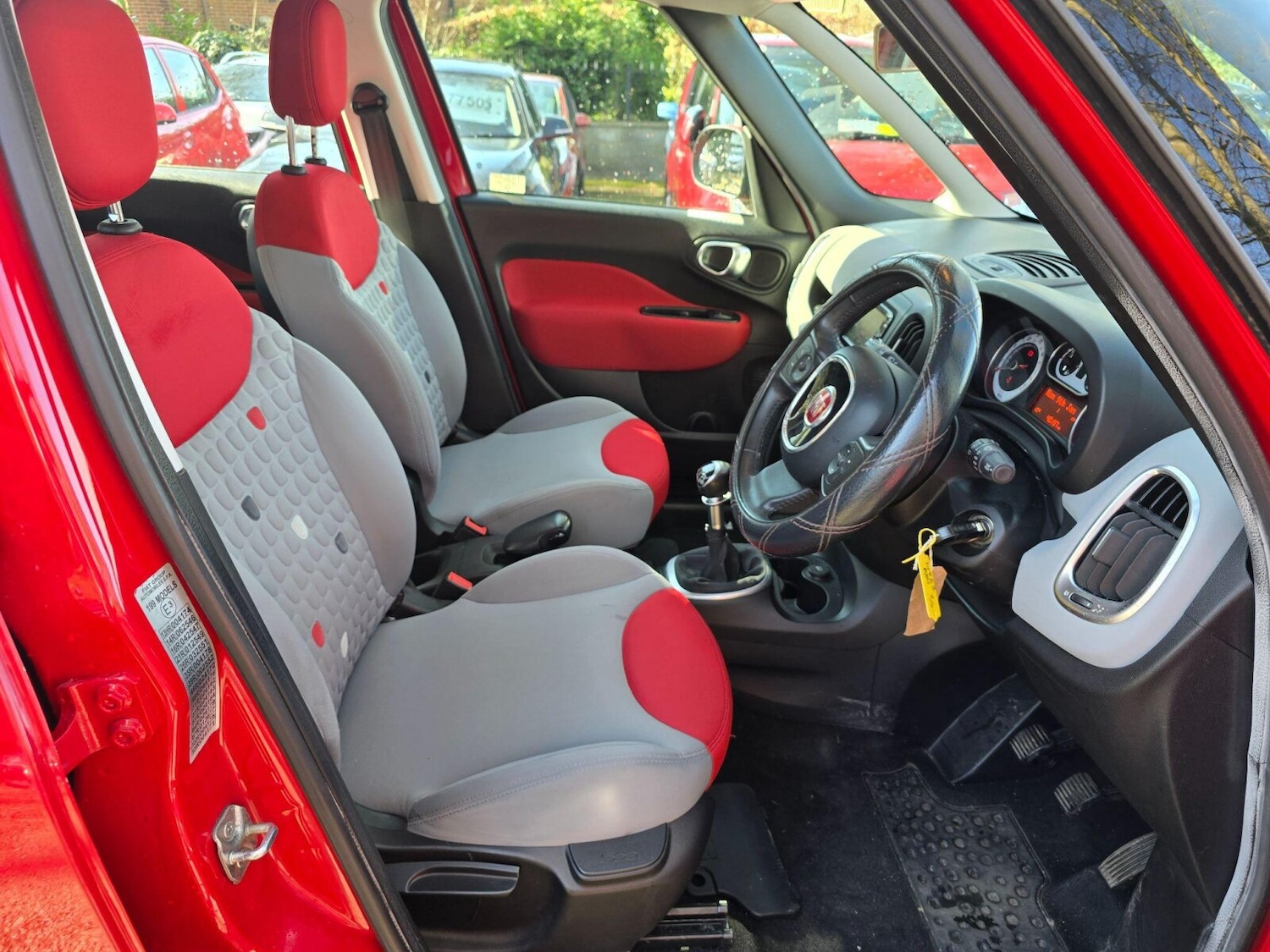 Used Fiat 500L 2013 for sale - 77942139: Photo 14