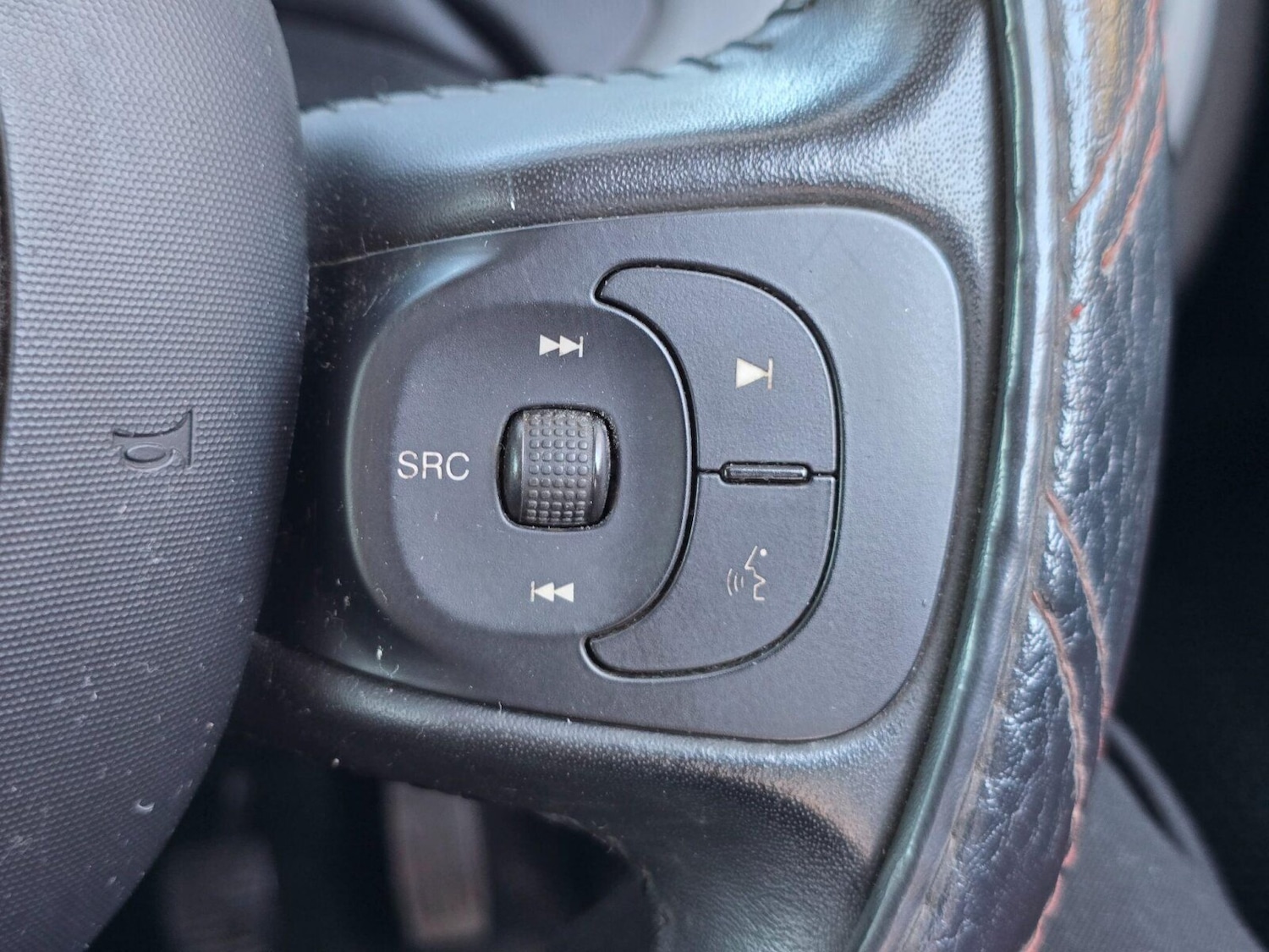 Used Fiat 500L 2013 for sale - 77942139: Photo 28