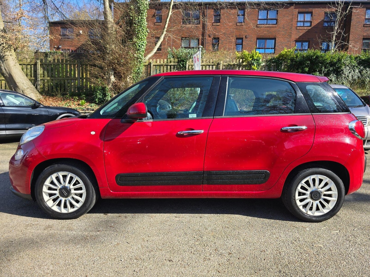 Used Fiat 500L 2013 for sale - 77942139: Photo 5