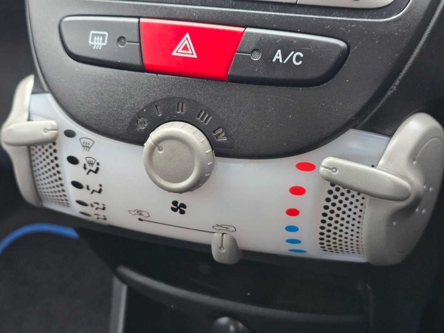 Used Peugeot 107 2012 for sale - 78123206: Photo 23