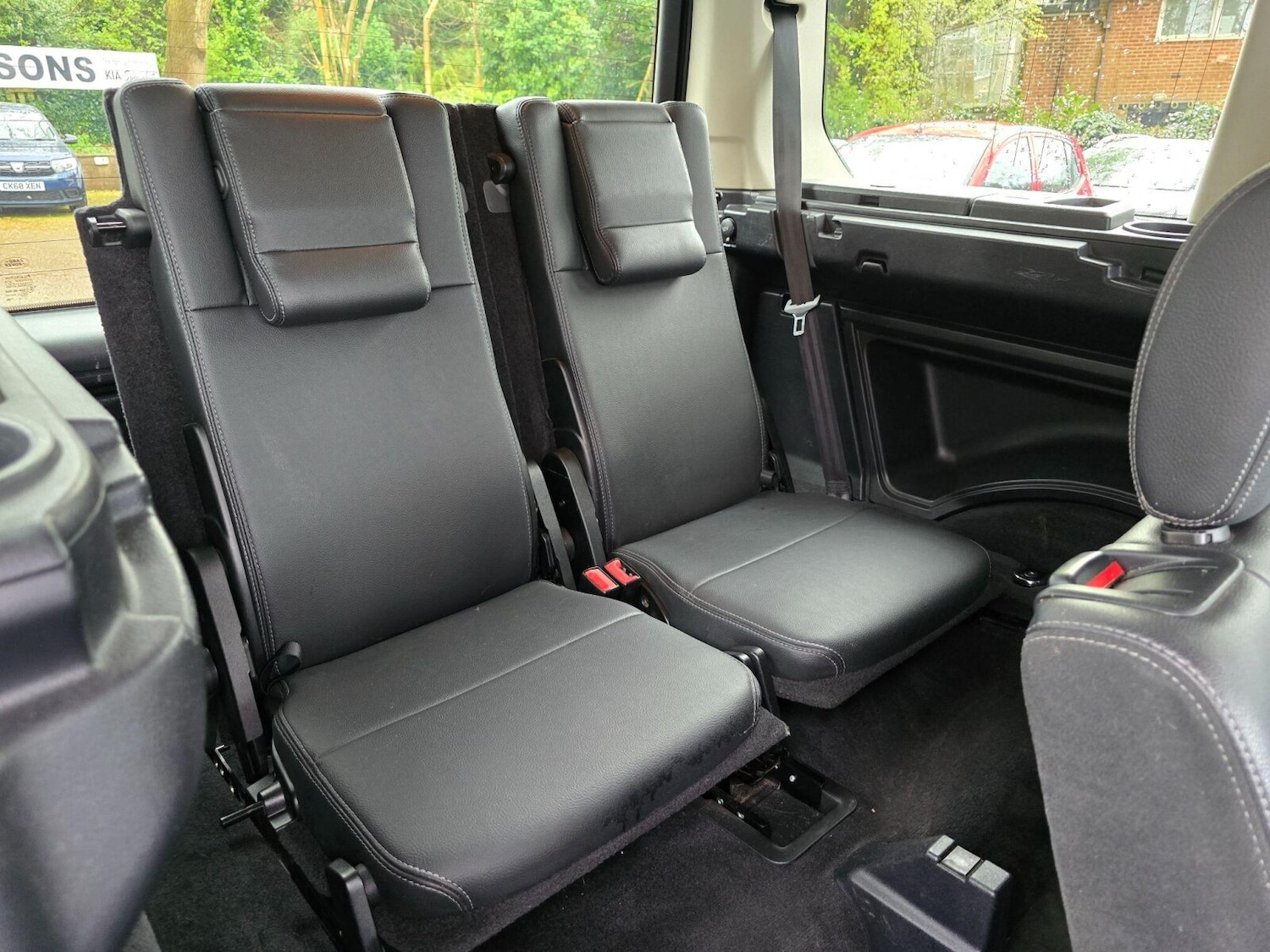 Used Land Rover Discovery 2014 for sale - 78215927: Photo 30