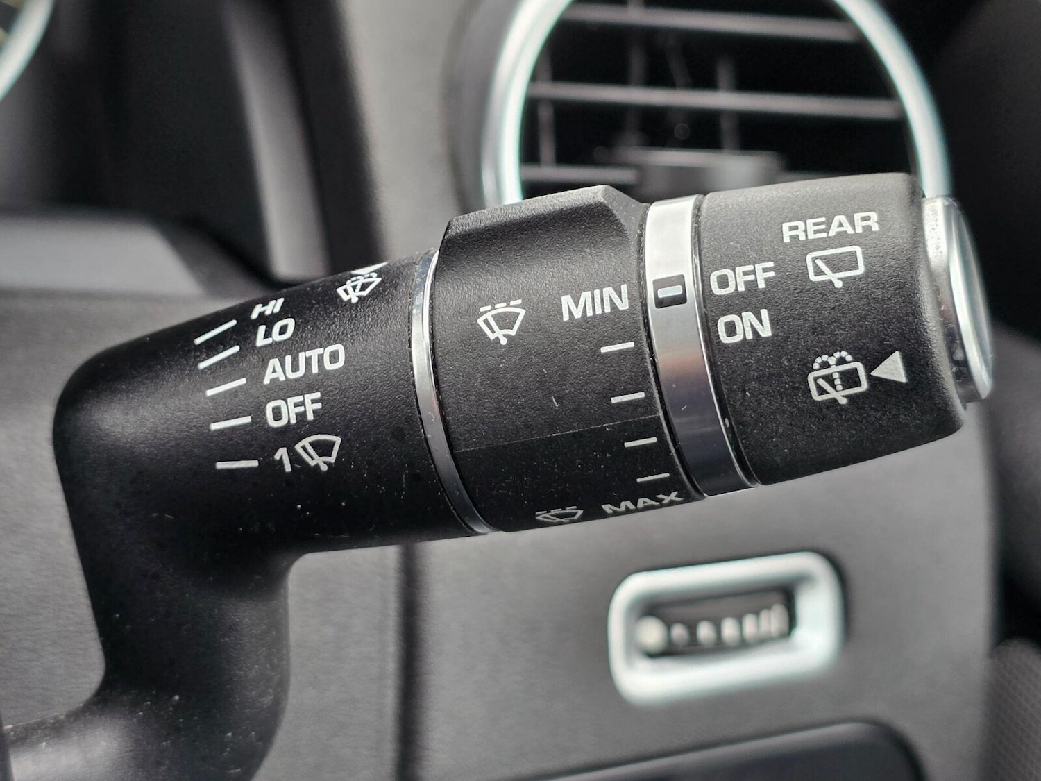 Used Land Rover Discovery 2014 for sale - 78215927: Photo 37